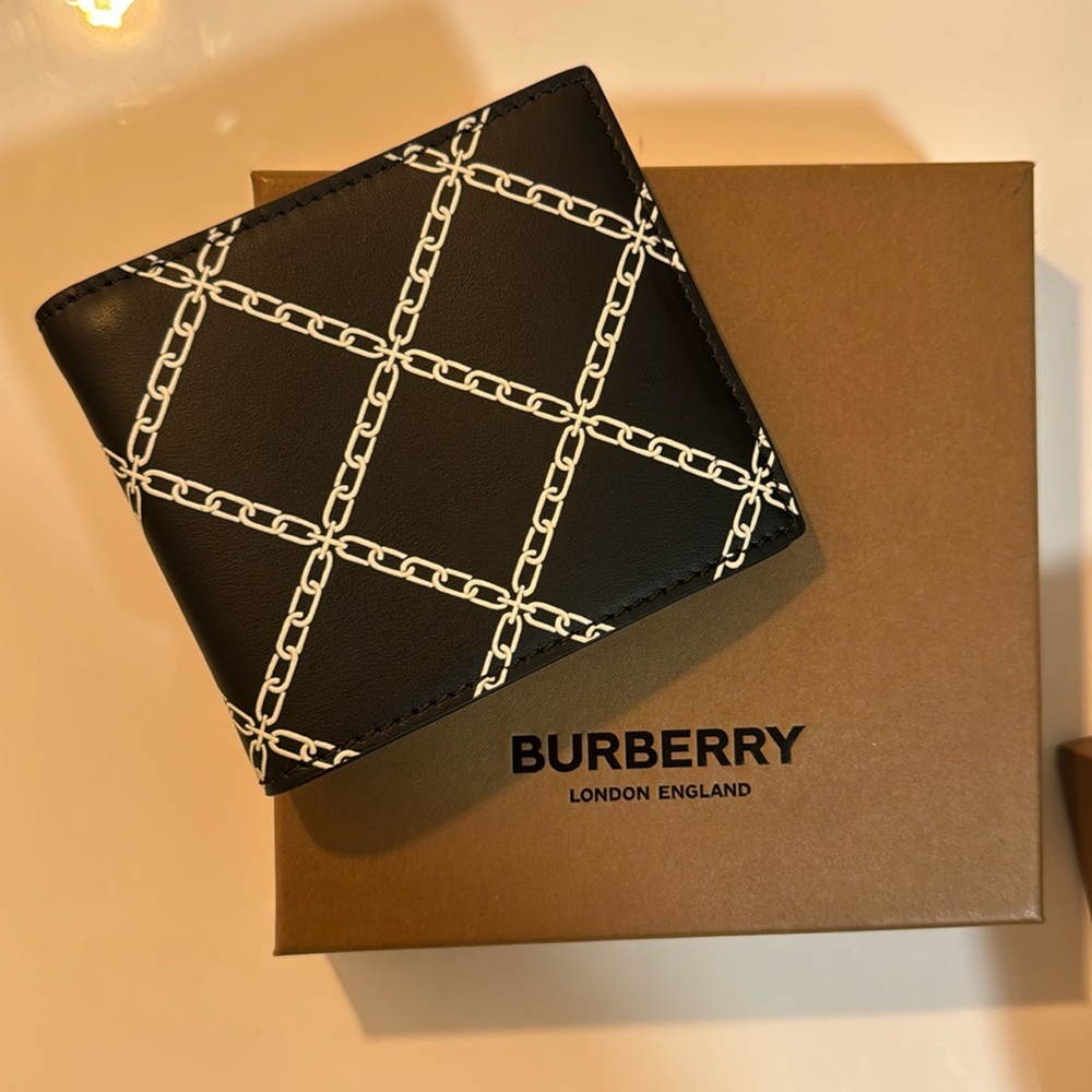 Men’s Burberry Wallet- New With Tags!